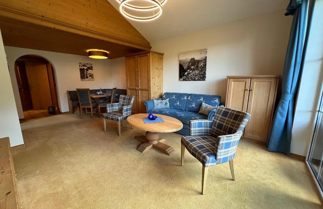 Hotel Alpengasthof Löwen-1